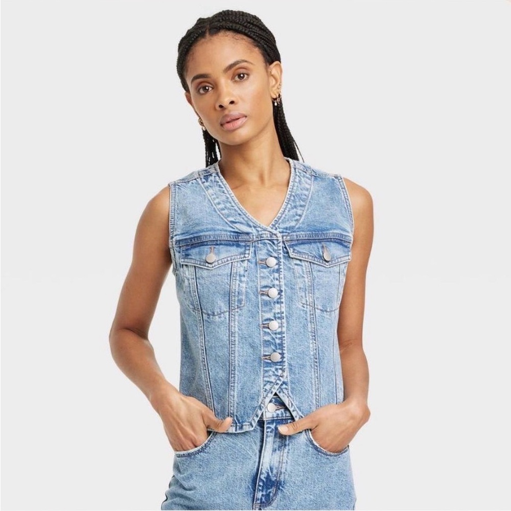 Universal Thread Light Blue Denim Vest